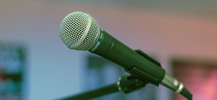 Динамический микрофон на стройке Динамический микрофон на стройке | Блог musicmarket
