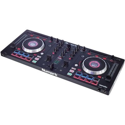 DJ контроллер Numark MixTrack Platinum, изображение 2