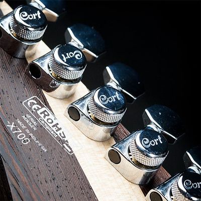 Электрогитара Cort X700 Duality Light Blue Burst, Отделка: Глянцевая, Цвет: Синий, изображение 10