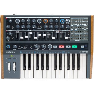 Аналоговый синтезатор Arturia MiniBrute 2