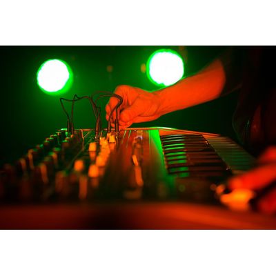 Аналоговый синтезатор Arturia MiniBrute 2, изображение 5