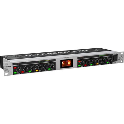 Микрофонный предусилитель Behringer MIC2200 V2, изображение 2